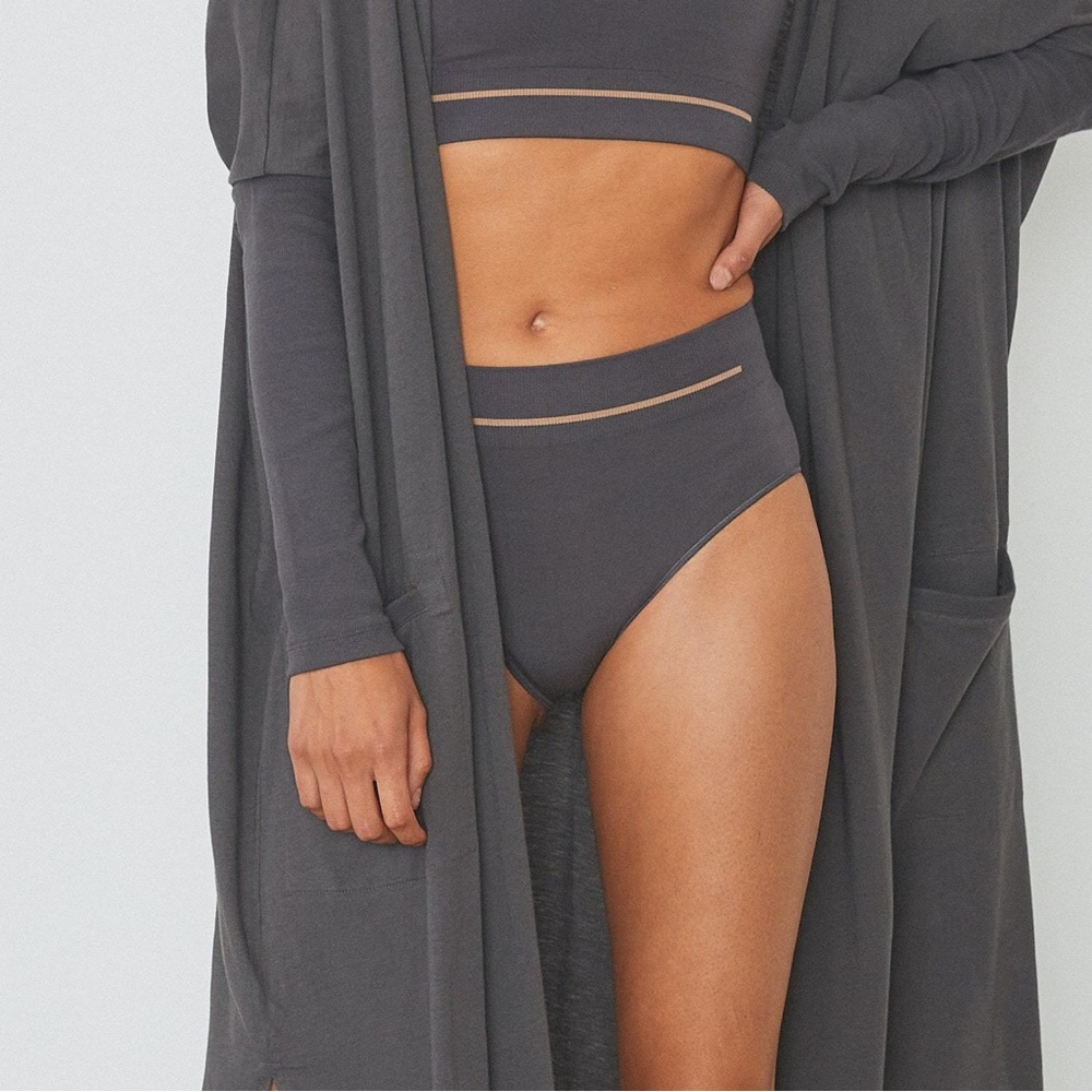 Soft Supportive Seamless Modal Brief - S